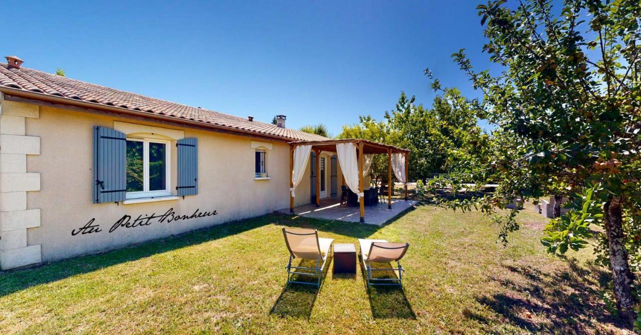 Au Petit Bonheur Vila Le Bugue Exterior foto